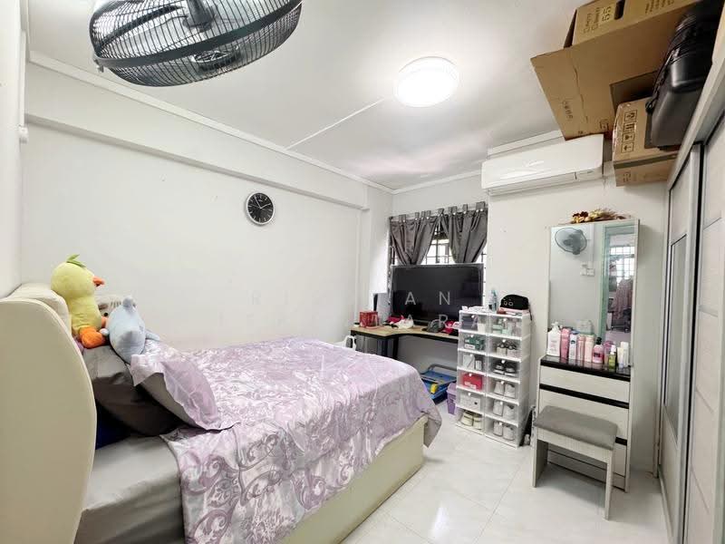501 Woodlands Drive 14, 501 Woodlands Drive 14, Admiralty / Woodlands, 3 Bedrooms, 1,087 sqft, HDB Flat For Sale, by Risdian Isbintara, 500271702 - Bedroom - PropertyGuru.com.sg