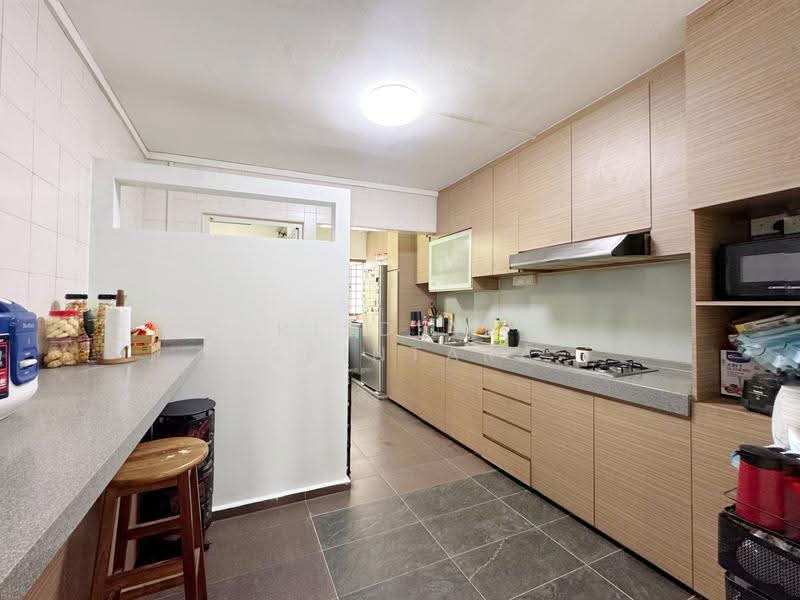 501 Woodlands Drive 14, 501 Woodlands Drive 14, Admiralty / Woodlands, 3 Bedrooms, 1,087 sqft, HDB Flat For Sale, by Risdian Isbintara, 500271702 - Kitchen - PropertyGuru.com.sg