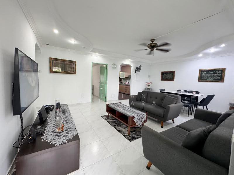 501 Woodlands Drive 14, 501 Woodlands Drive 14, Admiralty / Woodlands, 3 Bedrooms, 1,087 sqft, HDB Flat For Sale, by Risdian Isbintara, 500271702 - Living Room - PropertyGuru.com.sg