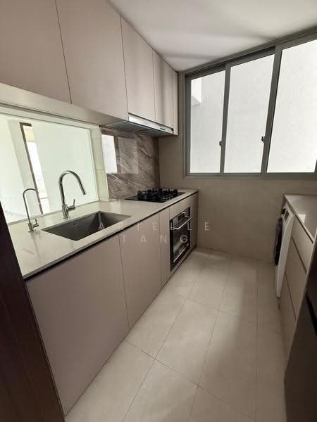 Grand Dunman, 16 Dunman Road, East Coast / Marine Parade, 3 Bedrooms, 958 sqft, Condominium For Sale, by Arielle Tang, 500271704 - Kitchen - PropertyGuru.com.sg