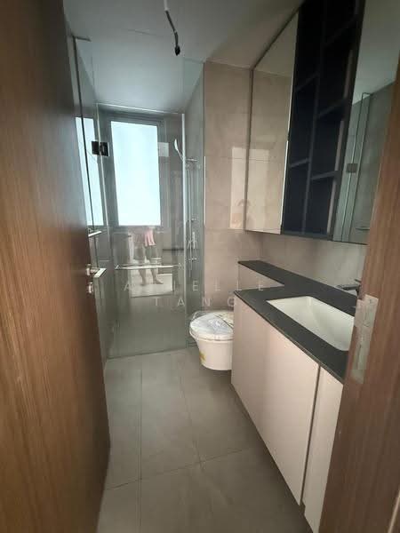 Grand Dunman, 16 Dunman Road, East Coast / Marine Parade, 3 Bedrooms, 958 sqft, Condominium For Sale, by Arielle Tang, 500271704 - Bathroom - PropertyGuru.com.sg