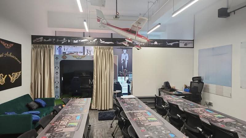 Woods Square, 12 Woodlands Square, Admiralty / Woodlands, 753 sqft, Office For Rent, by Mark G, 500271714 - Interior - CommercialGuru.com.sg