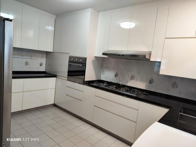 Hume Park I, 15 Hume Avenue, Clementi Park / Upper Bukit Timah, 4 Bedrooms, 1,600 sqft, Condominium For Rent, by Rebecca Lee, 500271718 - Kitchen - PropertyGuru.com.sg