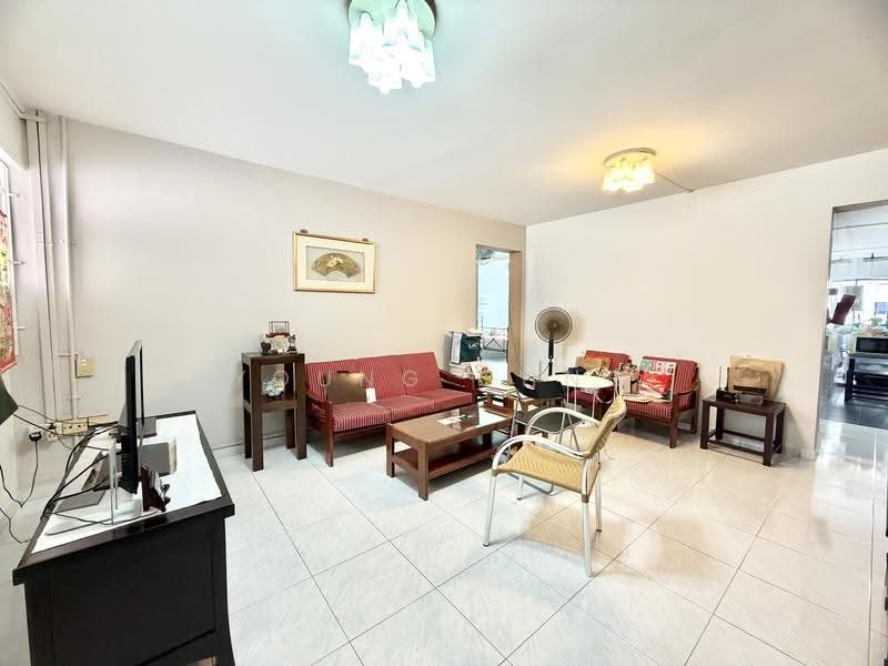 640 Ang Mo Kio Avenue 6, 640 Ang Mo Kio Avenue 6, Ang Mo Kio / Bishan / Thomson, 3 Bedrooms, 980 sqft, HDB Flat For Sale, by Young Chng, 500271724 - Living Room - PropertyGuru.com.sg