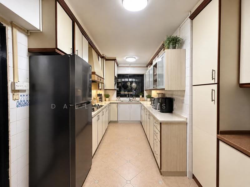 835 Woodlands Street 83, 835 Woodlands Street 83, Admiralty / Woodlands, 4 Bedrooms, 1,582 sqft, HDB Flat For Sale, by Dallas Hassan, 500271730 - Kitchen - PropertyGuru.com.sg