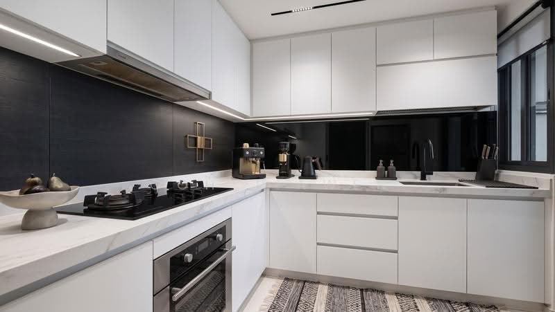 Spacious 5 Bedroom Perfect for Big Families and Mulit-Gen Living, Sembawang / Yishun, 5 Bedrooms, 1,722 sqft, Executive Condominium For Sale, by Goh Jiawen, 500271731 - Kitchen - PropertyGuru.com.sg