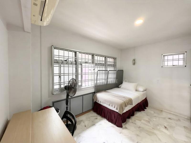 751 Pasir Ris Street 71, 751 Pasir Ris Street 71, Pasir Ris / Tampines, 4 Bedrooms, 1,367 sqft, HDB Flat For Sale, by James Yeo, 500271743 - Bedroom - PropertyGuru.com.sg