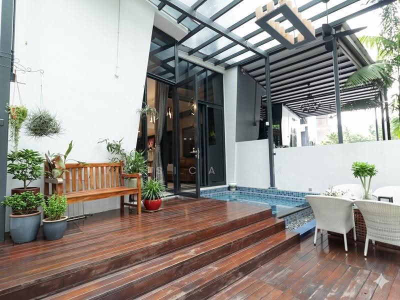 Avant Parc, Wak Hassan Place, Sembawang / Yishun, 5 Bedrooms, 4,467 sqft, Terraced House For Sale, by Jessica Lim, 500271745 - Landscape Deck - PropertyGuru.com.sg