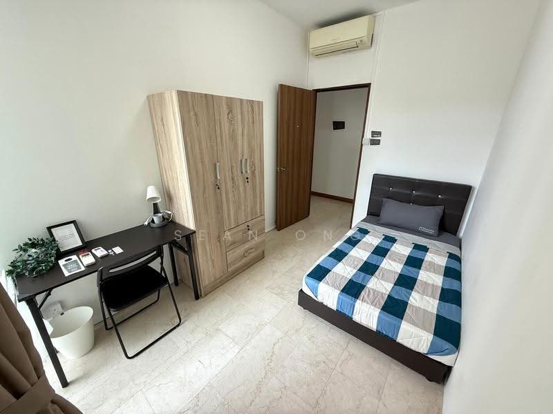 Summerhill, 52 Hume Avenue, Clementi Park / Upper Bukit Timah, Room Rental, 100 sqft, Condominium For Rent, by Sean Ong, 500271749 - Bedroom - PropertyGuru.com.sg