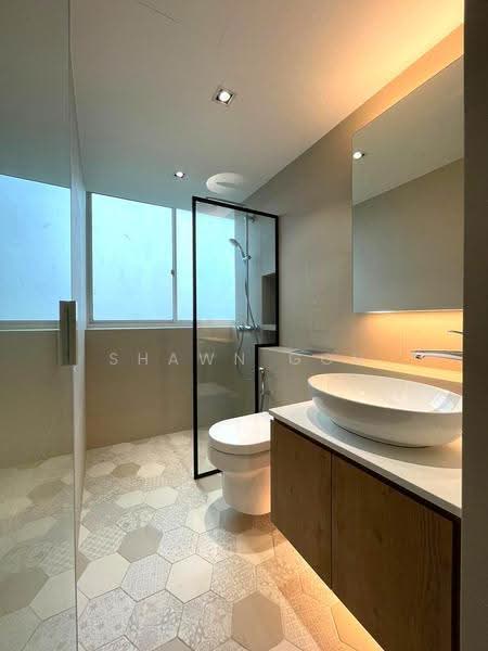 Gardenvista, 958 Dunearn Road, Clementi Park / Upper Bukit Timah, 3 Bedrooms, 1,130 sqft, Condominium For Sale, by Shawn Goh, 500271757 - Bathroom - PropertyGuru.com.sg