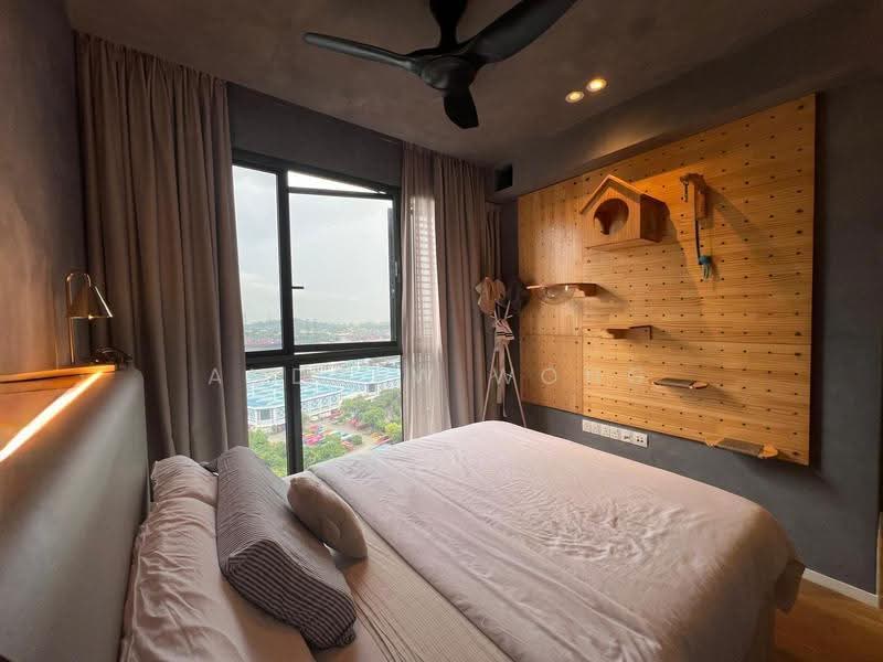 Avenue South Residence, 11 Silat Avenue, Alexandra / Commonwealth, 2 Bedrooms, 721 sqft, Condominium For Rent, by Andrew Wong, 500271764 - Bedroom - PropertyGuru.com.sg