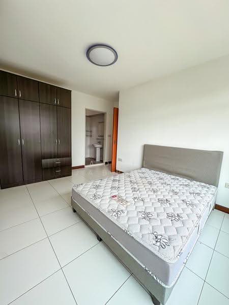615A Edgefield Plains, 615A Edgefield Plains, Hougang / Punggol / Sengkang, 3 Bedrooms, 990 sqft, HDB Flat For Sale, by Fadhil Jabbar, 500271767 - Bedroom - PropertyGuru.com.sg