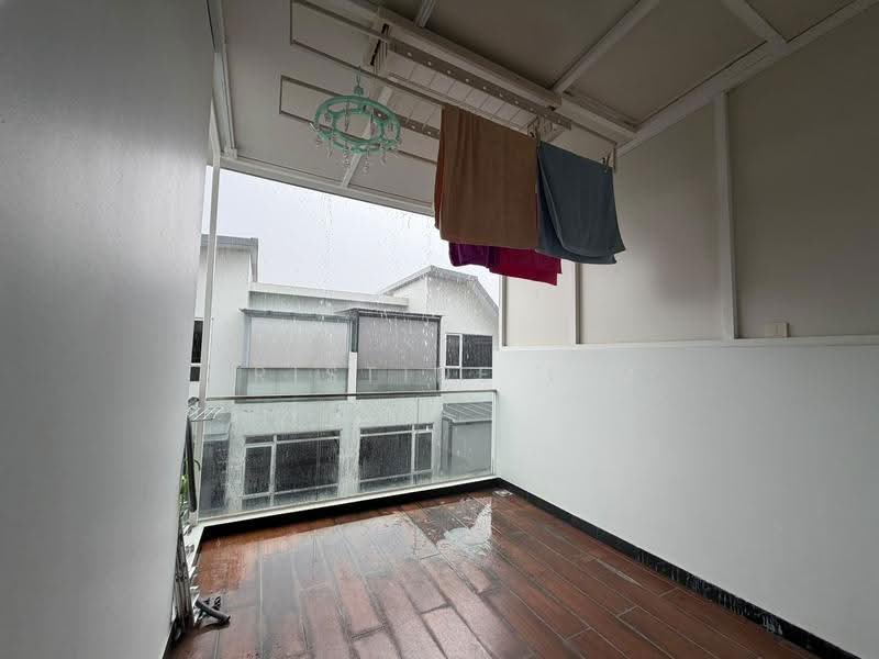 Hillsgrove, 5 Hillside Drive, Hougang / Punggol / Sengkang, Room Rental, 150 sqft, Semi-Detached House For Rent, by Pristine Lim, 500271768 - Balcony - PropertyGuru.com.sg