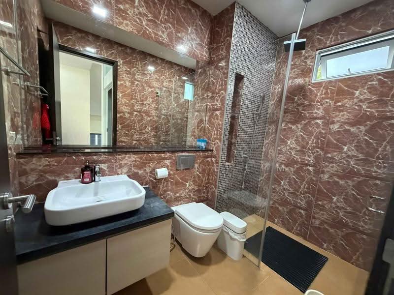 Hillsgrove, 5 Hillside Drive, Hougang / Punggol / Sengkang, Room Rental, 150 sqft, Semi-Detached House For Rent, by Pristine Lim, 500271768 - Bathroom - PropertyGuru.com.sg