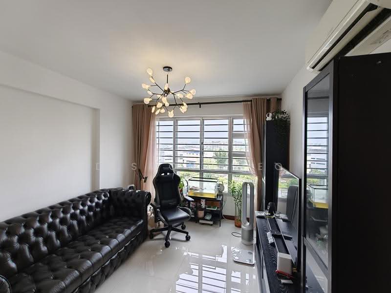 783A Woodlands Rise, 783A Woodlands Rise, Admiralty / Woodlands, 3 Bedrooms, 1,001 sqft, HDB Flat For Sale, by DESMOND TEO, 500271774 - Living Room - PropertyGuru.com.sg