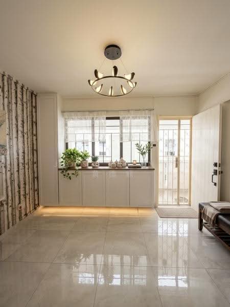 325 Yishun Central, 325 Yishun Central, Sembawang / Yishun, 3 Bedrooms, 1,572 sqft, HDB Flat For Sale, by Joseph Ng 黄德顺, 500271780 - Entrance - PropertyGuru.com.sg