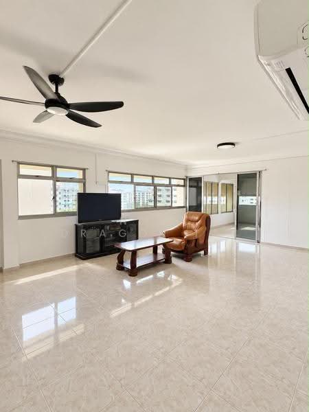 864 Woodlands Street 83, 864 Woodlands Street 83, Admiralty / Woodlands, 3 Bedrooms, 1,389 sqft, HDB Flat For Rent, by Noel DRAGON Tan, 500271782 - Living Room - PropertyGuru.com.sg
