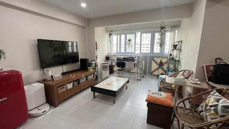 60 Lorong 4 Toa Payoh, 60 Lorong 4 Toa Payoh, Balestier / Toa Payoh, 3 Bedrooms, 1,292 sqft, HDB Flat For Sale, by Meg Wong, 500271798 - Living Room - PropertyGuru.com.sg
