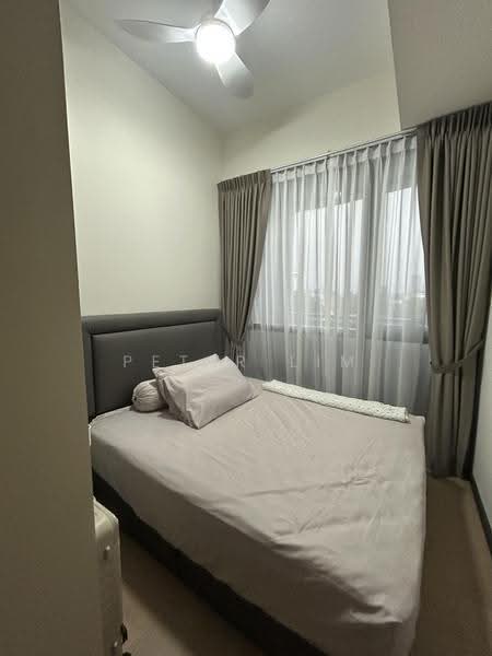Perfect Ten, 323 Bukit Timah Road, Tanglin / Holland / Bukit Timah, 2 Bedrooms, 754 sqft, Condominium For Rent, by Peter Lim, 500271800 - Bedroom - PropertyGuru.com.sg