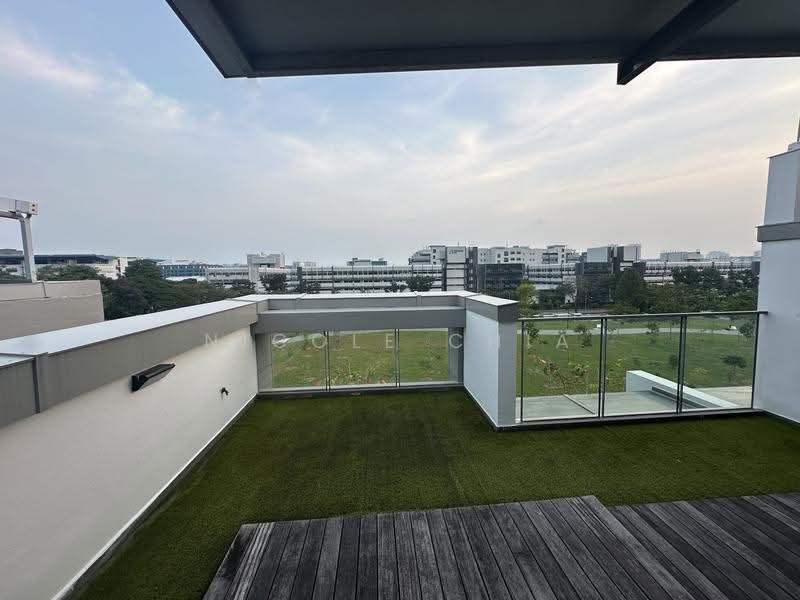 Belgravia Villas, 200 Ang Mo Kio Avenue 5, Seletar / Yio Chu Kang, 5 Bedrooms, 3,961 sqft, Cluster House For Sale, by Nicole Chia, 500271802 - Balcony - PropertyGuru.com.sg