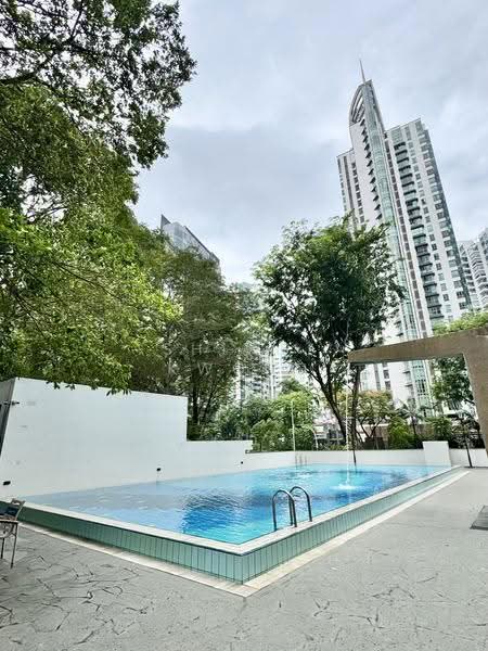 Newton 21 (Former Newton Euro-Asia), 21 Newton Road, Newton / Novena, 3 Bedrooms, 1,184 sqft, Apartment For Sale, by Shiwei Kwong, 500271803 - Pool - PropertyGuru.com.sg