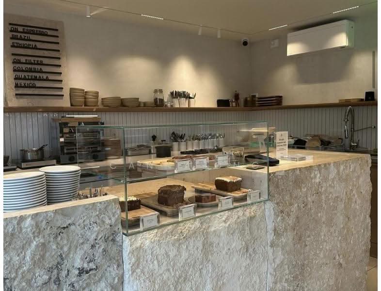 Tampines Mall, 4 Tampines Central 5, Pasir Ris / Tampines, 400 sqft, Food & Beverage For Rent, by Canny Ong, 500271807 - Interior - CommercialGuru.com.sg