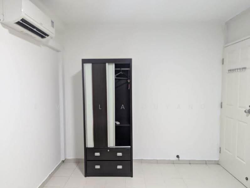 667 Hougang Avenue 4, 667 Hougang Avenue 4, Hougang / Punggol / Sengkang, Room Rental, 80 sqft, HDB Flat For Rent, by Elva Elva Ouyang, 500271824 - Interior - PropertyGuru.com.sg