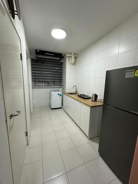 523B Tampines Central 7, 523B Tampines Central 7, Pasir Ris / Tampines, 1 Bedroom, 505 sqft, HDB Flat For Rent, by Kyra Niew, 500271832 - Kitchen - PropertyGuru.com.sg