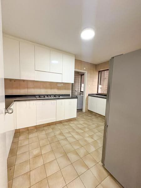 4-Bedroom Home for Rent, Minutes from Orchard Road, Orchard / River Valley, 4 Bedrooms, 2,788 sqft, Apartment For Rent, by Homer Lau, 500271838 - PropertyGuru.com.sg