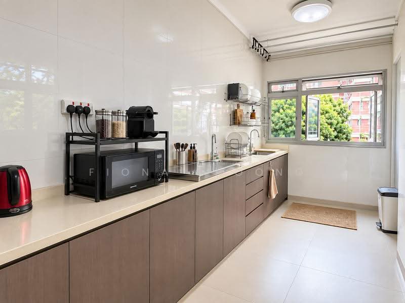 125 Kim Tian Road, 125 Kim Tian Road, Alexandra / Commonwealth, Room Rental, 100 sqft, HDB Flat For Rent, by Fiona Choong, 500271840 - Kitchen - PropertyGuru.com.sg