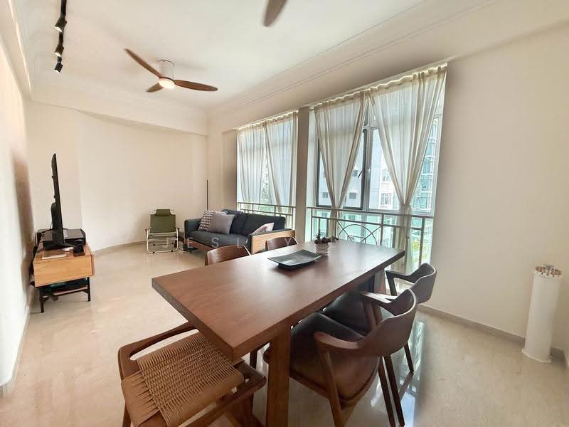 FREEHOLD 2 Bed 2 Bath Near Great World, 20 Kay Poh Road, Tanglin / Holland / Bukit Timah, 2 Bedrooms, 796 sqft, Apartment For Sale, by Jesley Lim, 500271843 - Living Room - PropertyGuru.com.sg