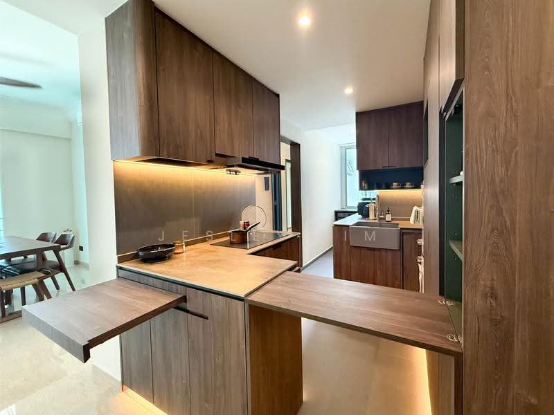 FREEHOLD 2 Bed 2 Bath Near Great World, 20 Kay Poh Road, Tanglin / Holland / Bukit Timah, 2 Bedrooms, 796 sqft, Apartment For Sale, by Jesley Lim, 500271843 - Kitchen - PropertyGuru.com.sg