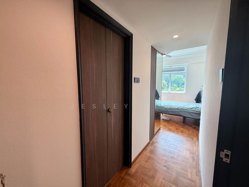 FREEHOLD 2 Bed 2 Bath Near Great World, 20 Kay Poh Road, Tanglin / Holland / Bukit Timah, 2 Bedrooms, 796 sqft, Apartment For Sale, by Jesley Lim, 500271843 - Bedroom - PropertyGuru.com.sg