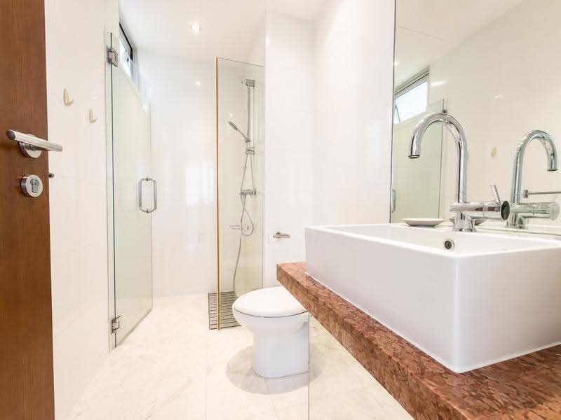 Belmond Green, 15B Balmoral Road, Tanglin / Holland / Bukit Timah, 3 Bedrooms, 1,270 sqft, Condominium For Sale, by FiFi Ng, 500271849 - Bathroom - PropertyGuru.com.sg