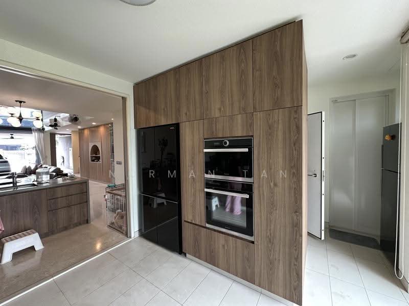 Nim Collection, Nim Terrace, Seletar / Yio Chu Kang, 5 Bedrooms, 4,294 sqft, Terraced House For Sale, by Norman Tan, 500271855 - Kitchen - PropertyGuru.com.sg