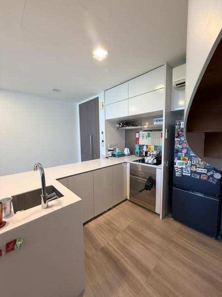 Seletar Park Residence, 19 Seletar Road, Seletar / Yio Chu Kang, 2 Bedrooms, 1,443 sqft, Condominium For Sale, by Steve Chen, 500271861 - Kitchen - PropertyGuru.com.sg