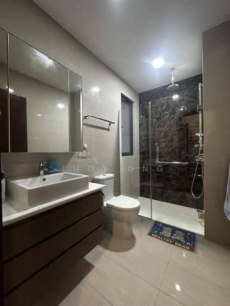 Urban Vista, 2 Tanah Merah Kechil Link, Bedok / Upper East Coast, 3 Bedrooms, 1,485 sqft, Condominium For Sale, by Judy Ong, 500271866 - Bathroom - PropertyGuru.com.sg