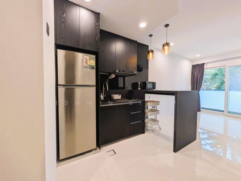 Siglap V, 2 First Street, East Coast / Marine Parade, 1 Bedroom, 517 sqft, Condominium For Rent, by Ishwin Singh, 500271879 - Kitchen - PropertyGuru.com.sg