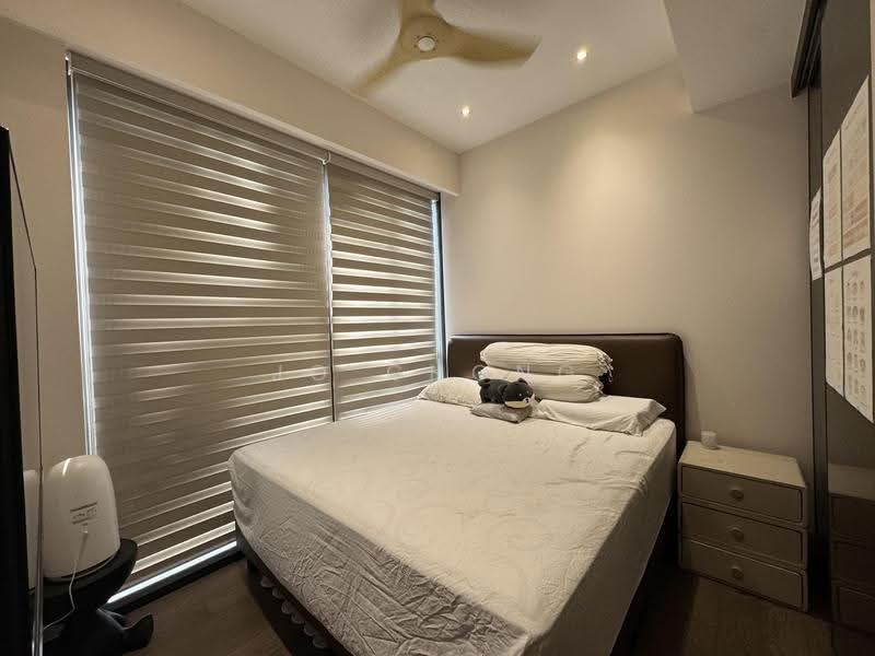 Leedon Green, 28 Leedon Heights, Tanglin / Holland / Bukit Timah, 2 Bedrooms, 818 sqft, Condominium For Sale, by Jo Chong, 500271885 - Bedroom - PropertyGuru.com.sg