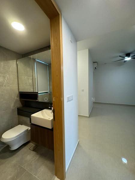 Midwood, 8 Hillview Rise, Dairy Farm / Bukit Panjang / Choa Chu Kang, 2 Bedrooms, 786 sqft, Condominium For Rent, by Joey Tan, 500271888 - Bathroom - PropertyGuru.com.sg