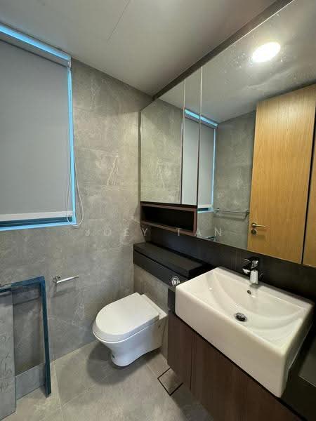 Midwood, 8 Hillview Rise, Dairy Farm / Bukit Panjang / Choa Chu Kang, 2 Bedrooms, 786 sqft, Condominium For Rent, by Joey Tan, 500271888 - Bathroom - PropertyGuru.com.sg
