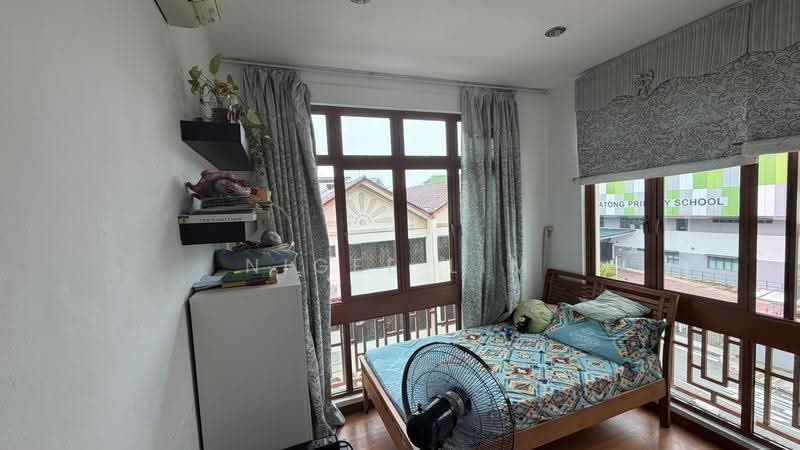 Seraya Breeze, 3 Seraya Road, East Coast / Marine Parade, 3 Bedrooms, 1,055 sqft, Apartment For Sale, by Nigel Lim, 500271897 - Bedroom - PropertyGuru.com.sg