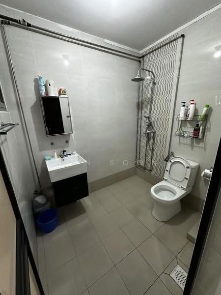 235 Choa Chu Kang Central, 235 Choa Chu Kang Central, Dairy Farm / Bukit Panjang / Choa Chu Kang, 4 Bedrooms, 1,572 sqft, HDB Flat For Sale, by Dan Soon, 500271900 - Bathroom - PropertyGuru.com.sg