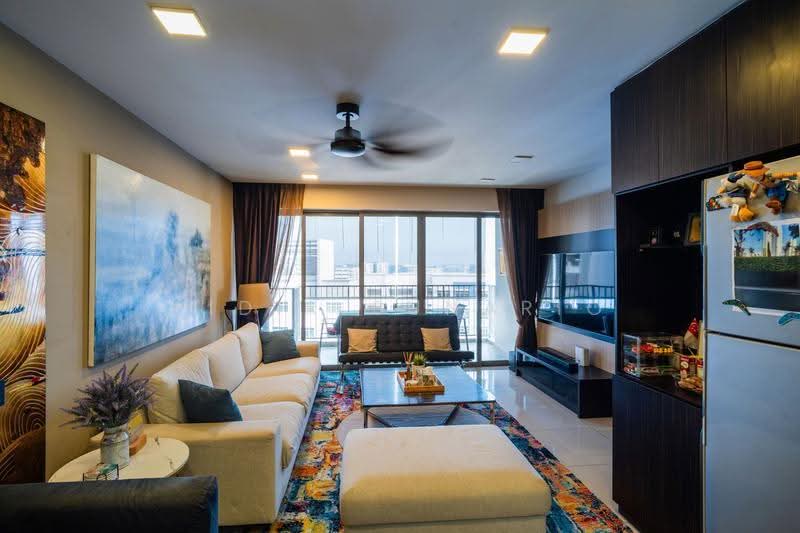 138A Yuan Ching Road, 138A Yuan Ching Road, Boon Lay / Jurong / Tuas, 3 Bedrooms, 1,130 sqft, HDB Flat For Sale, by Hidir Sunario, 500271902 - Living Room - PropertyGuru.com.sg