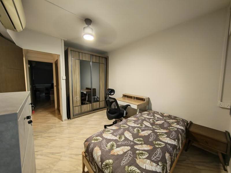 30A Holland Close, 30A Holland Close, Tanglin / Holland / Bukit Timah, Room Rental, 150 sqft, HDB Flat For Rent, by Gina Lim, 500271904 - Bedroom - PropertyGuru.com.sg