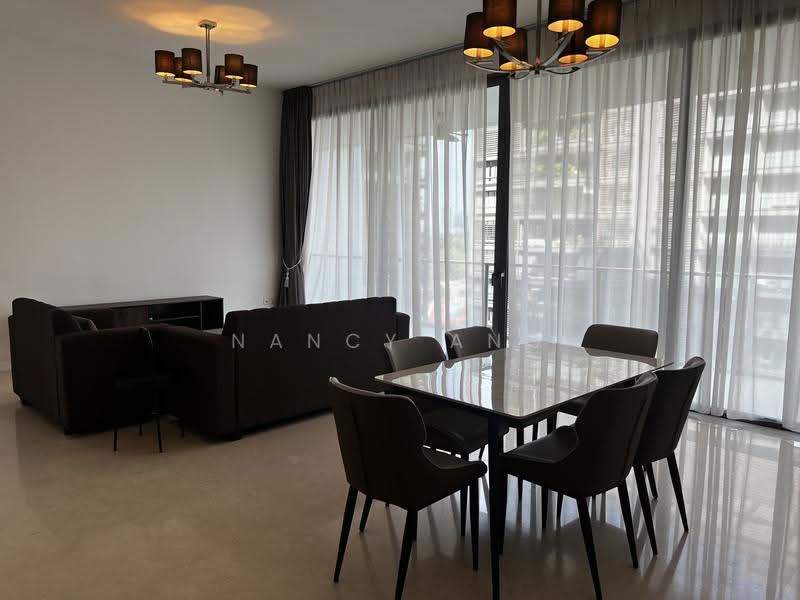 Urban Resort Condominium, 32 Cairnhill Road, Orchard / River Valley, 3 Bedrooms, 2,121 sqft, Apartment For Sale, by Nancy Ang, 500271907 - Living Room - PropertyGuru.com.sg
