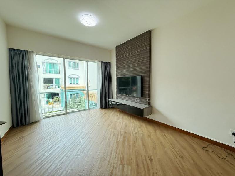 Euphony Gardens, 1 Jalan Mata Ayer, Sembawang / Yishun, 2 Bedrooms, 1,055 sqft, Condominium For Sale, by WeiPin Oon, 500271908 - Living Room - PropertyGuru.com.sg
