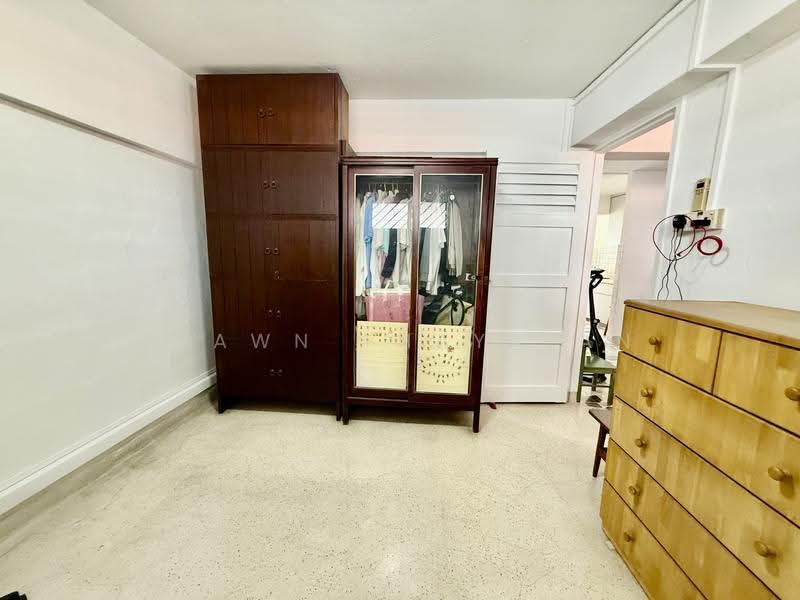 105 Henderson Crescent, 105 Henderson Crescent, Alexandra / Commonwealth, 2 Bedrooms, 699 sqft, HDB Flat For Sale, by Shawn Thayalan, 500271911 - PropertyGuru.com.sg