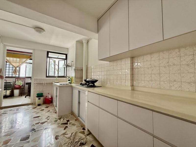 105 Henderson Crescent, 105 Henderson Crescent, Alexandra / Commonwealth, 2 Bedrooms, 699 sqft, HDB Flat For Sale, by Shawn Thayalan, 500271911 - PropertyGuru.com.sg
