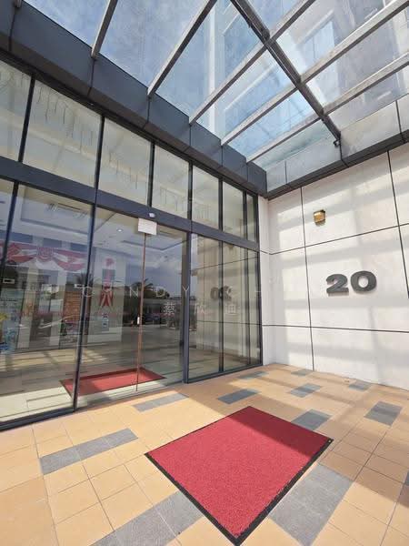 Midview City, 18 Sin Ming Lane, Ang Mo Kio / Bishan / Thomson, 2,583 sqft, Light Industrial (B1) For Sale, by Cindy Chua 蔡欣迪, 500271919 - Entrance - CommercialGuru.com.sg